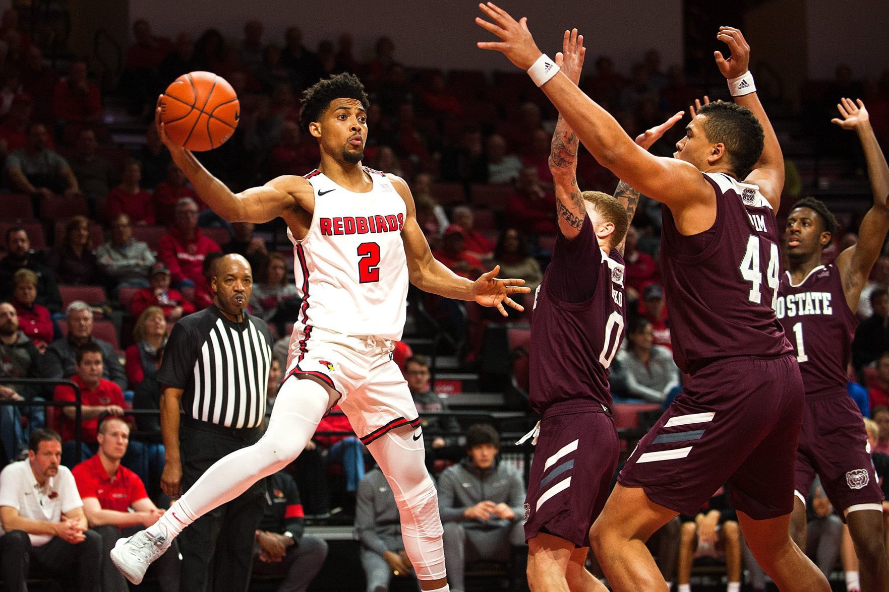 010820-blm-spt-17isuhoops